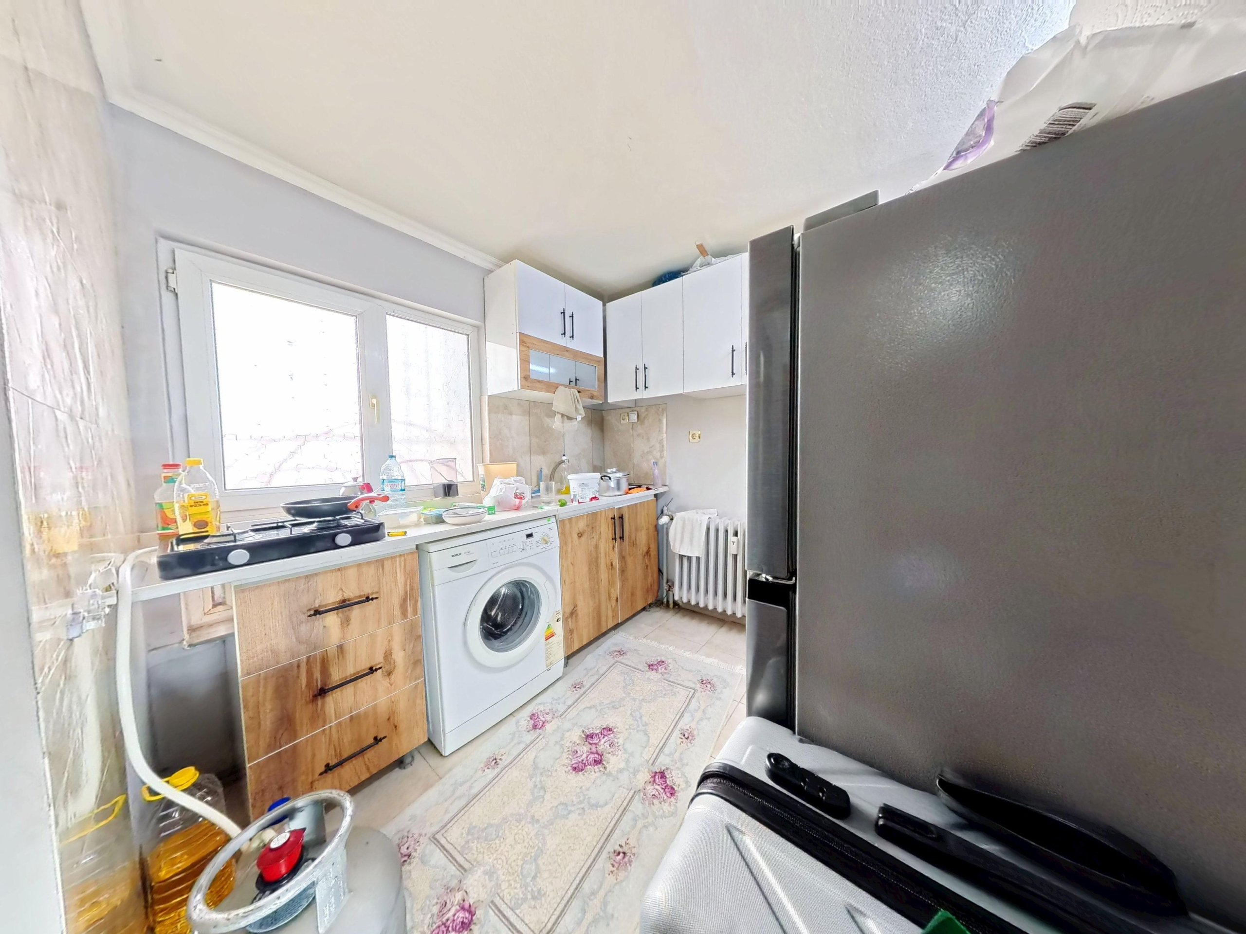 Buğday Pazarı Mahallesinde | Atlı İş Hanında Ticari Tapulu  | Satılık 1+1 Daire!