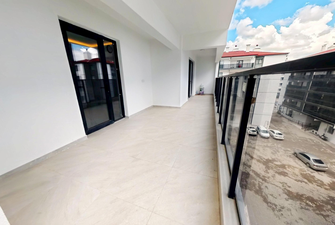 Abdülhalik Renda Mahallesinde |Polis Korumalı Sitede | Eraslan Sitesinde | Satılık 3+1 Daire!