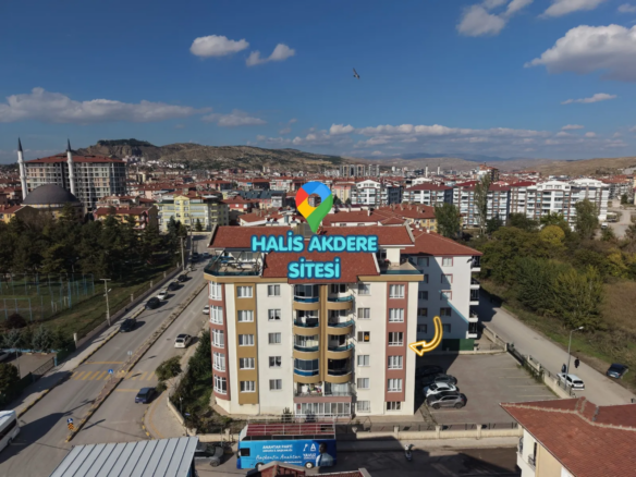 Çankırı Abdulhalik Renda Mahallesi Halis Akdere Apartmanı kiralık 3+1 daire